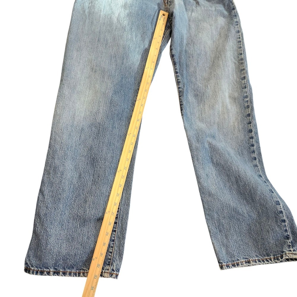 Eddie Bauer Men's Relaxed Fit Straight Leg Blue Medium Wash Denim Jeans 38x34 - Picture 4 of 9
